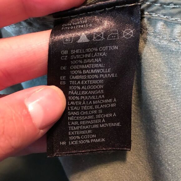 3 for $30! H&M divide green jacket - Picture 5 of 13